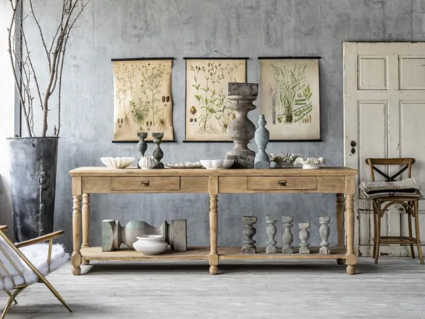 Artisanal and Handcrafted Pieces